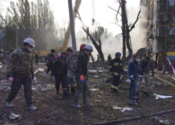 Foto: Servicio Ucraniano de Emergencias vía AP