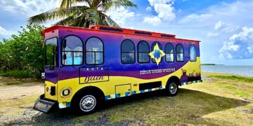 Según proyecciones, el sistema REYES también será eslabón para la primera red de transporte regional en el sur de Puerto Rico, al contemplar rutas con destino a Villalba, Coamo y Ponce, a partir del 2025. (Foto: Omar Alfonso)