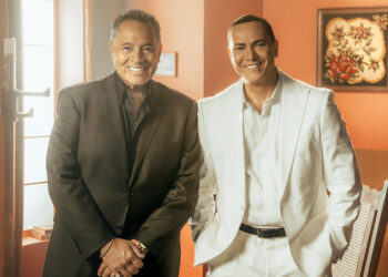 Tito Nieves y Víctor Manuelle. (Foto suministrada)